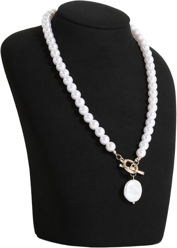 Black Velvet Necklace Stand – Jewelry Bust Holder for Display & Photography (7.87")